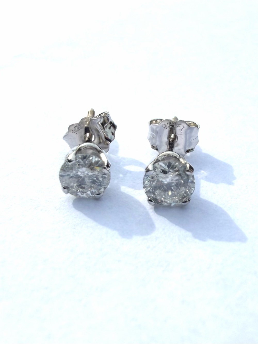 14k White Gold .30ctw Diamond Stud Earrings
